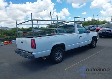 1997 Chevrolet C2500 Fleetside from USA, damaged, VIN 1GCFC24M3VZ229771